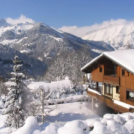 La Licorne Au Pied Des Pistes نوتر دام دو بيلكومبيه